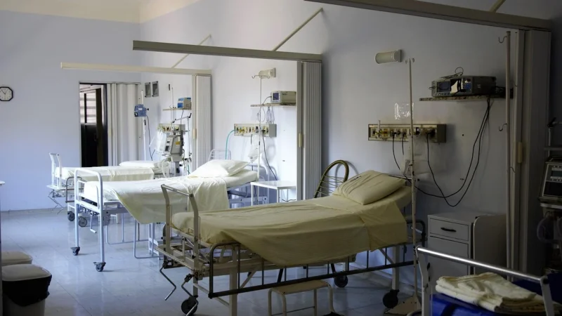 Experiențele medicilor polonezi în sistemul de sănătate din Regatul Unit