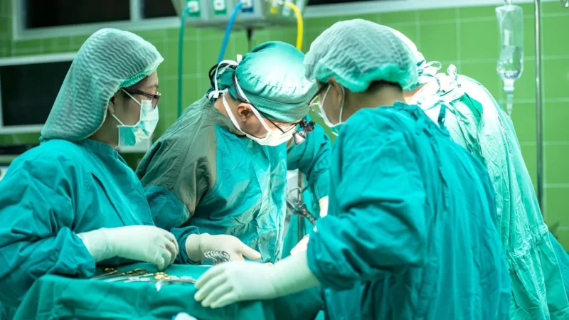 Impactul medicilor polonezi asupra sistemului de sănătate din UK