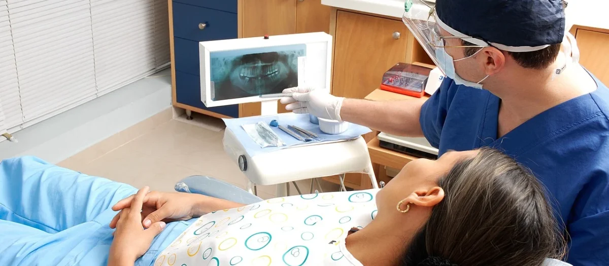 Przegląd kliniki polskiego lekarza w UK: Co oferuje stomatologiamyslowice.pl?