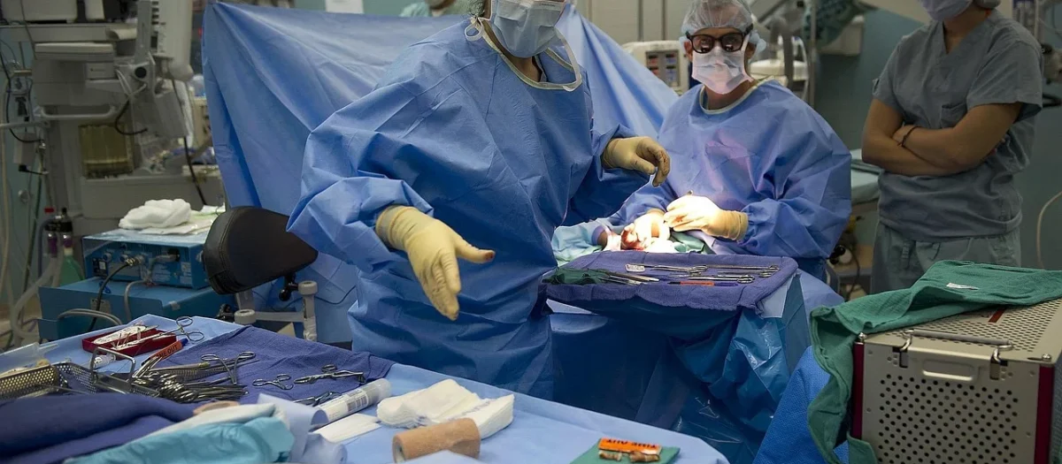 Servicii Medico-Chirurgicale Poloneze: Standarde Internaționale